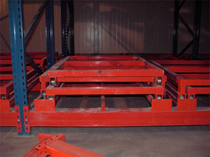 壓入式貨架,壓入式貨架廠(chǎng)家,后推式貨架